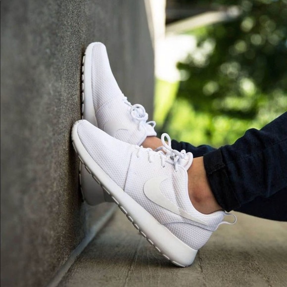 all white roshe one